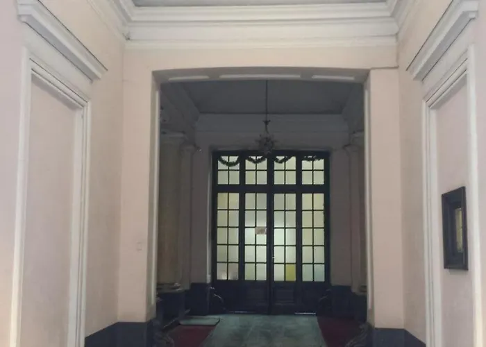 شقة La Casa Con La Fontana Di Pietra 2 *